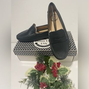 @@DRIVER CLUB USA@@Naples Moccasin Toe Penny. Style: MJW02 Grey Grainy.  Size 8